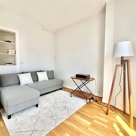 Spacious Near Montparnasse Bausset 6th باريس