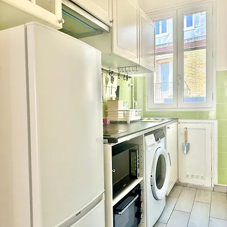 Spacious Near Montparnasse Bausset 6th باريس