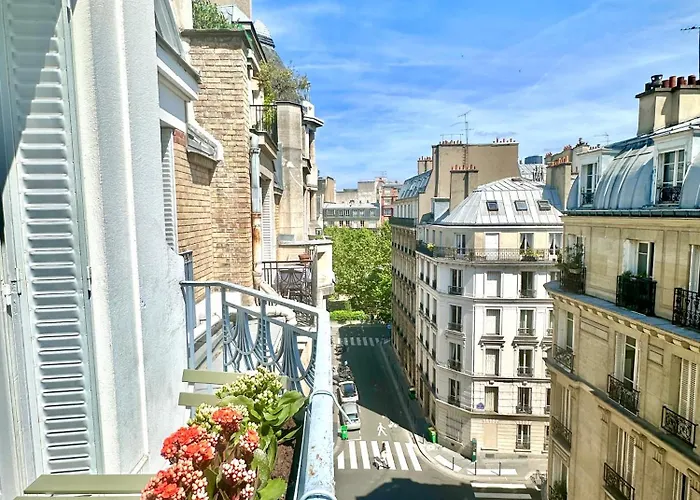 Apartamento Spacious Near Montparnasse Bausset 6th Paris